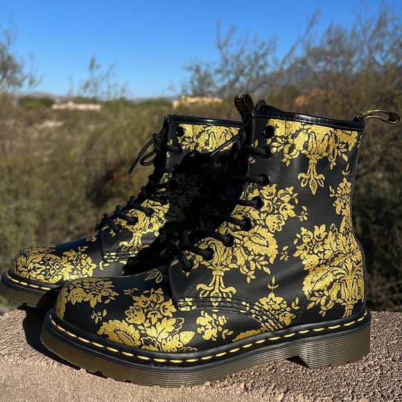 ✨ Sparkling Gold Flocked Floral Dr. Martens Glitter 1460W Boots New⁉️✨ - Picture 14 of 17